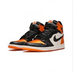 Air Jordan女鞋、情侣款时尚潮流英伦风马丁靴