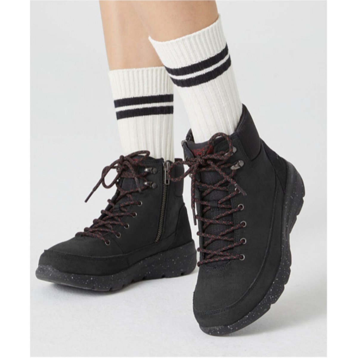 斯凯奇休闲中帮靴